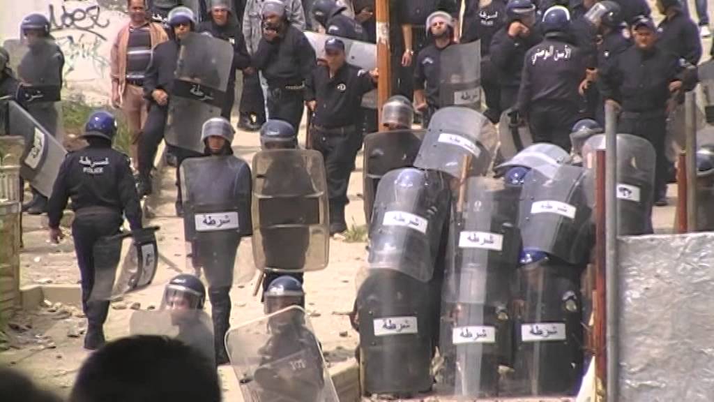 URGENT / Tiquva3in entièrement quadrillée par la police coloniale algérienne URGENT / Tiquva3in entièrement quadrillée par la police coloniale algérienne