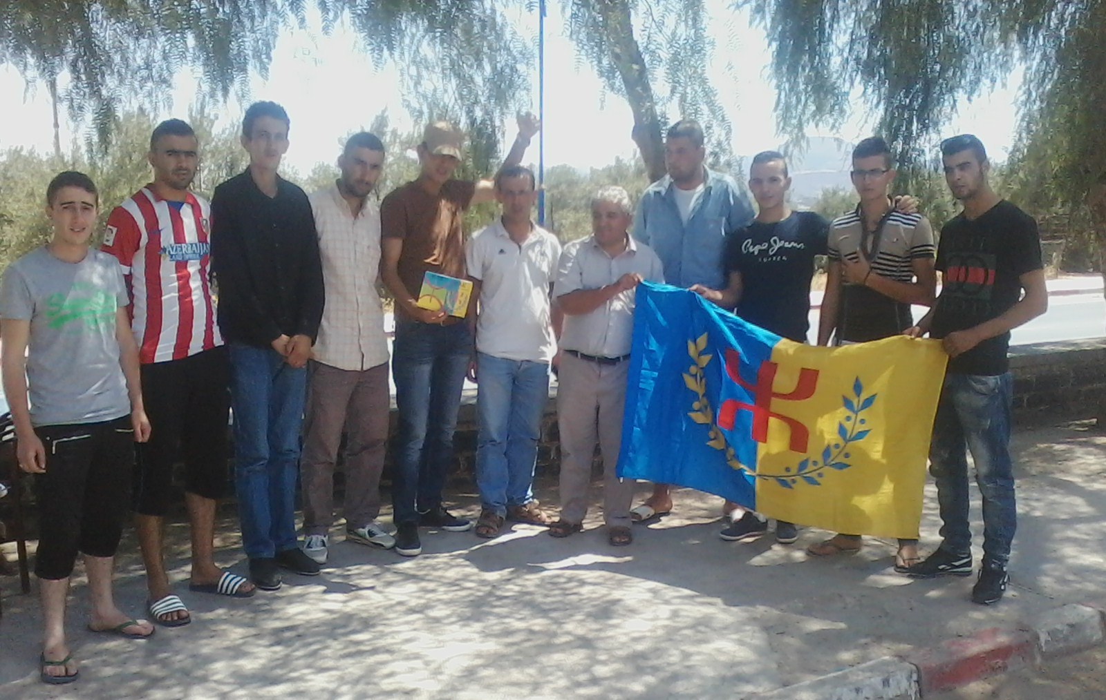 Meeting du MAK et opération écologique à Cerfa le vendredi 5 août Meeting du MAK et opération écologique à Cerfa le vendredi 5 août