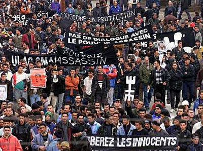 Le MAK invite « tous les acteurs politiques de Kabylie » à une Convention nationale les 1 et 2 avril Le MAK invite « tous les acteurs politiques de Kabylie » à une Convention nationale les 1 et 2 avril