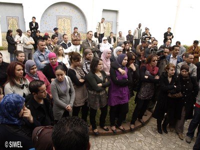 Algérie : des journalistes s'organisent et adoptent une plate-forme de revendications