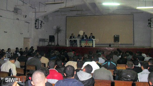 Arezqi At Hemmuc : « l'autonomie de la Kabylie n'est ni une scission ni une indépendance » Arezqi At Hemmuc : « l'autonomie de la Kabylie n'est ni une scission ni une indépendance »