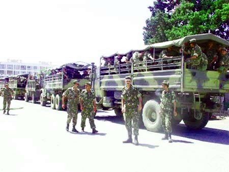 Vaste opération militaire de ratissage depuis ce matin à Ath Douala Vaste opération militaire de ratissage depuis ce matin à Ath Douala