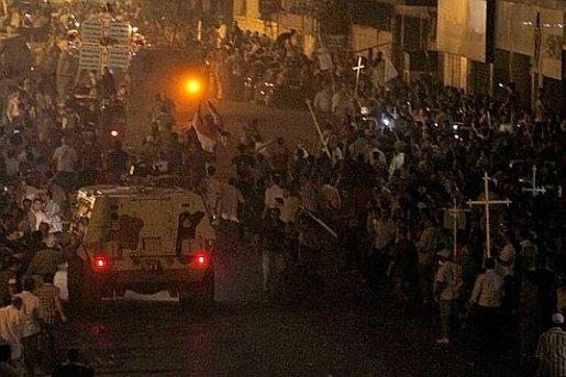 Egypte : une manifestation de Coptes réprimée dans le sang au Caire