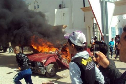 Tunisie : couvre feu à Sidi Bouzid malgré le retour au calme Tunisie : couvre feu à Sidi Bouzid malgré le retour au calme