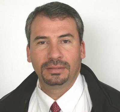 Nouvel harcèlement à l'aéroport sur Razik Zouaoui, cadre du MAK Nouvel harcèlement à l'aéroport sur Razik Zouaoui, cadre du MAK