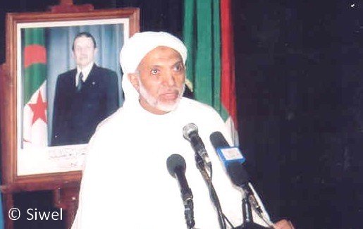 Abdelaziz Belkhadem appelle dans un meeting à Abdelaziz Belkhadem appelle dans un meeting à