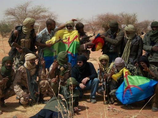 Azawad : le MNLA dénonce le ravitaillement américain de soldats maliens encerclés