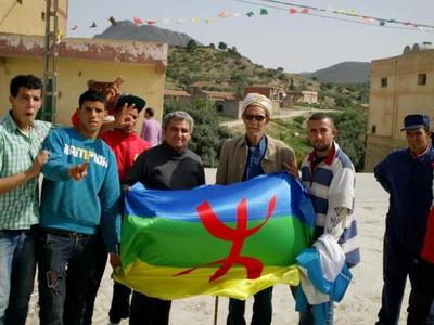 Le MAK rend hommage au martyr du Printemps noir Amir Aissa