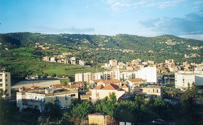 Tizi-Gheniff : les citoyens ferment la mairie et la daïra