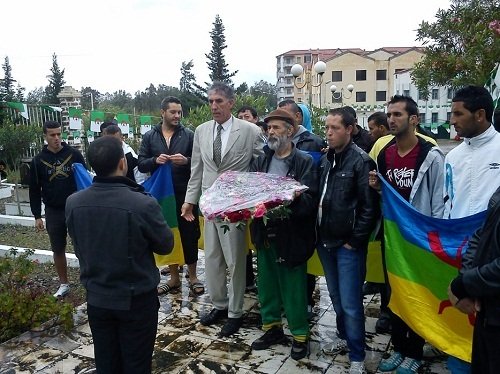 Commémoration des événements de mai 1945 : Le MAK en se recueille à la mémoire des martyrs à Melbou