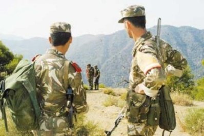 Kabylie : Les gendarmes algériens font des ratissages de «population» et se comportent en imams moralisateurs