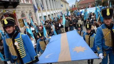 Les Hongrois réclament l'autonomie du Pays sicule en Roumanie