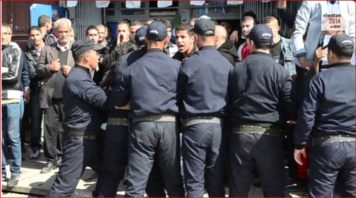 Kabylie: Des militants du MAK convoqués au poste de police à Chorfa/(Tuvirett) et Sidi Aich ( Vgayet)