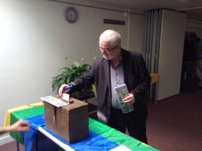 Election du drapeau kabyle : Ferhat Mehenni, le Président de l'Anavad a accompli son devoir de citoyen