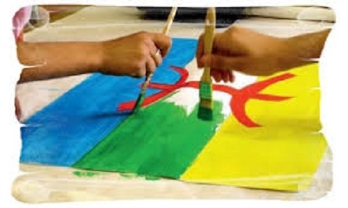Algérie-Apartheid : La police algérienne interdit le drapeau amazigh à Tizi-Ouzou