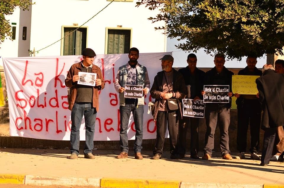 Kabylie : Rassemblement de solidarité avec Charlie Hebdo