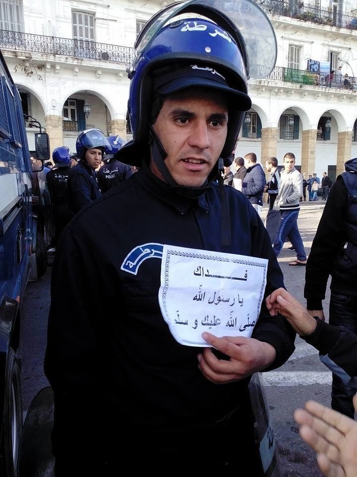 Caricatures de Mahomet : des émeutes à Alger sous le slogan 