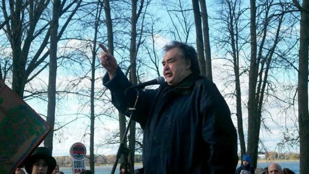 Ferhat Mehenni rend hommage à Gilles Rhéaume