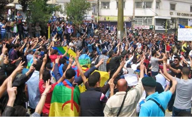 Vidéo de la marche du MAK à Tizi-Ouzou