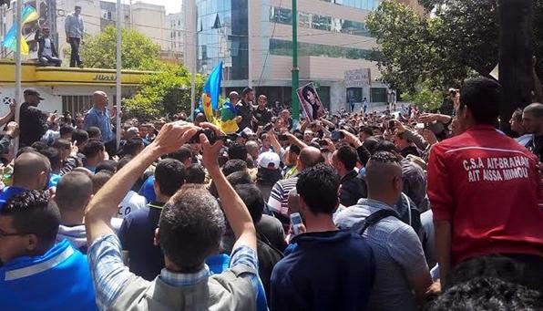 Vidéo de la marche du MAK à Tizi-Ouzou