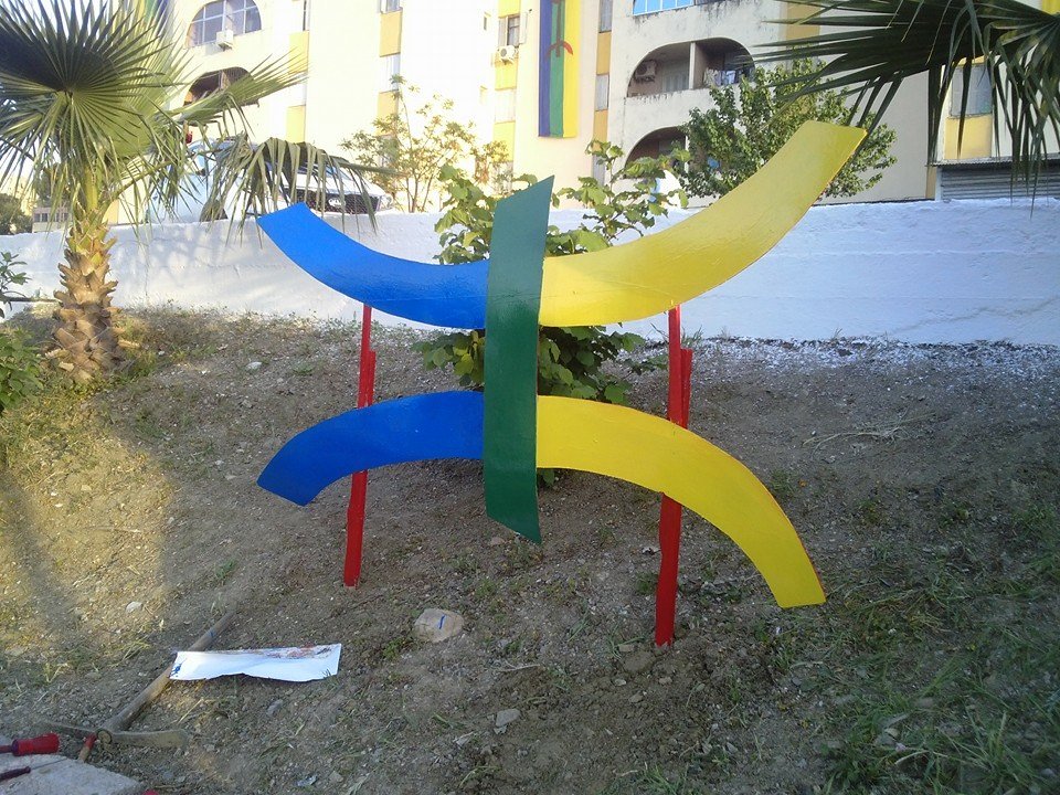 IΣEZZUGEN (Azazga) 