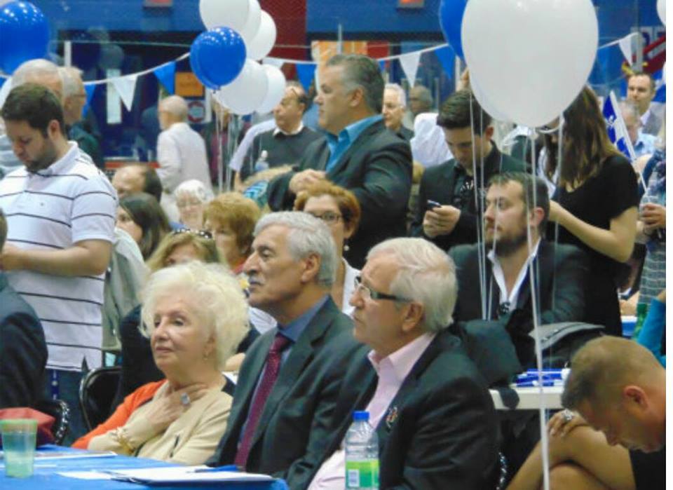 Ferhat Mehenni invité d'honneur à la cérémonie d'investiture du candidat Québécois aux élections fédérales 