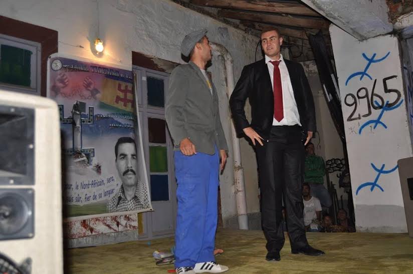 La Troupe théâtrale Tafrara de Tifrit ou le théâtre engagé au service de l'identité kabyle