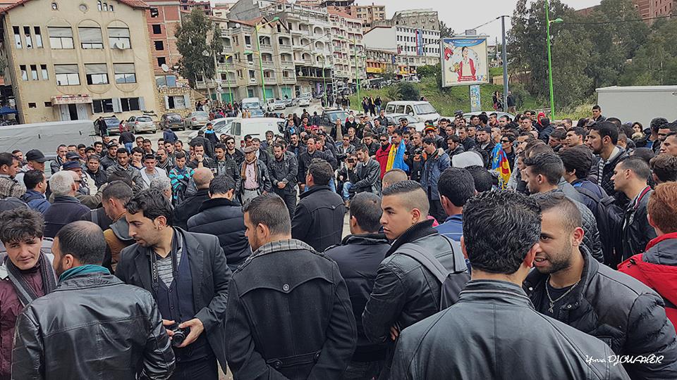 Rassemblement du Conseil universitaire de Tizi-Ouzou devant Hasnaoua : un long réquisitoire contre le régime colonial d'Alger et ses outils répressifs en Kabylie