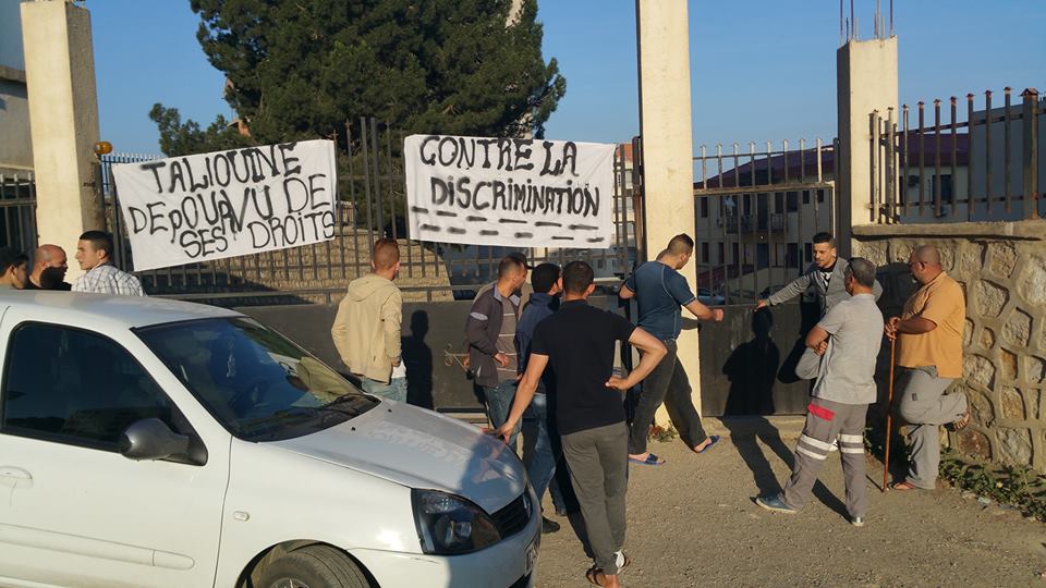 Les villageois de Taliwin ferment la mairie de Mekla