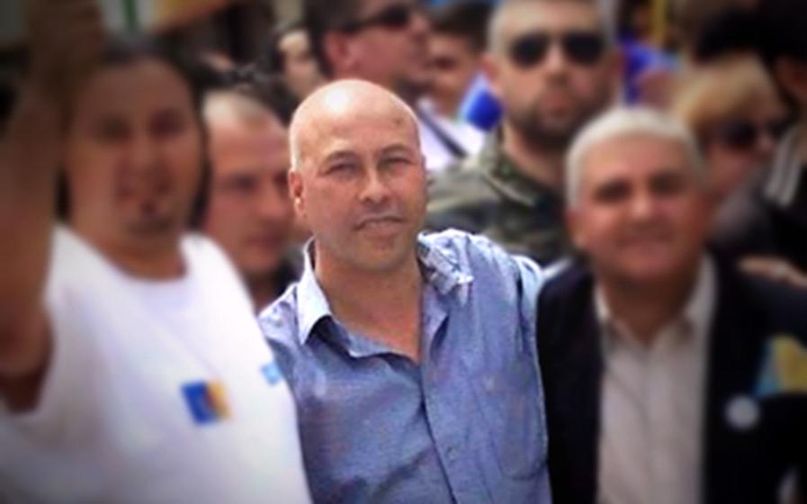 Sit-in en soutien à Hocine Azem convoqué par la police coloniale algérienne